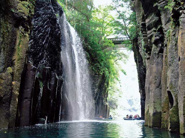 3月～11月限定 カヌー体験 秘境蘇陽峡にあるダム湖で水上散歩 1人乗り・2人乗り・カナディアンカヌーをご用意