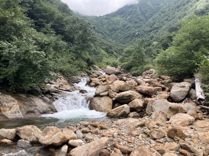 8月23日出発 カムイエクウチカウシ山 - 関西を出発拠点とした少人数山旅企画