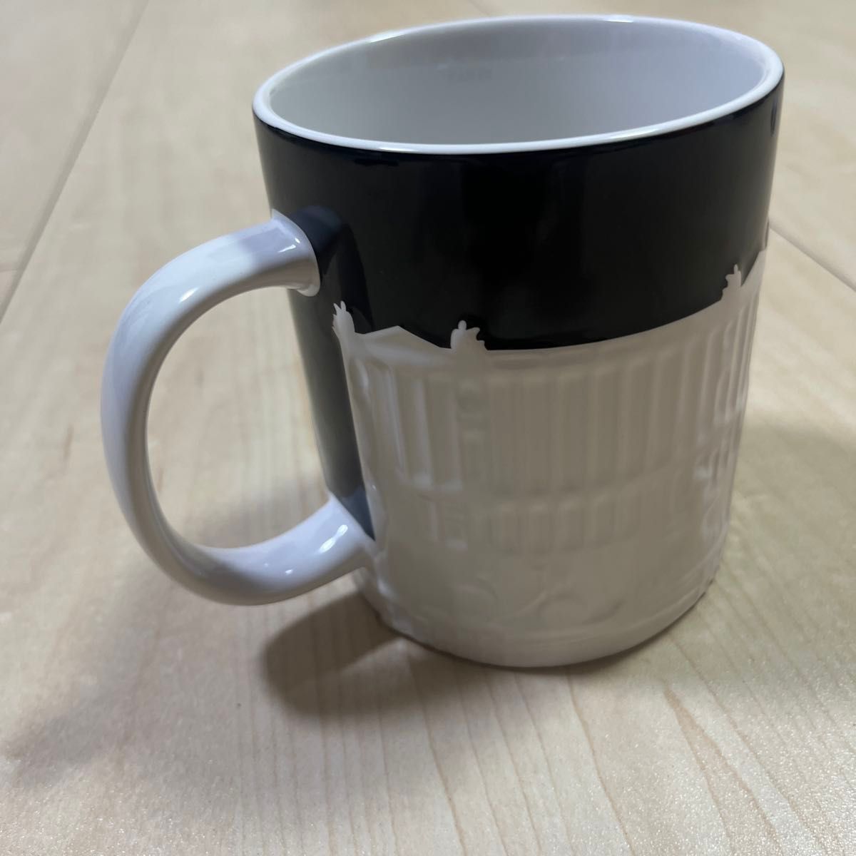 ひとりでパリを旅した話17 美しいオペラ座、映えるスタバ、損害賠償が脳裏に浮かぶホテル悲喜交々佐藤