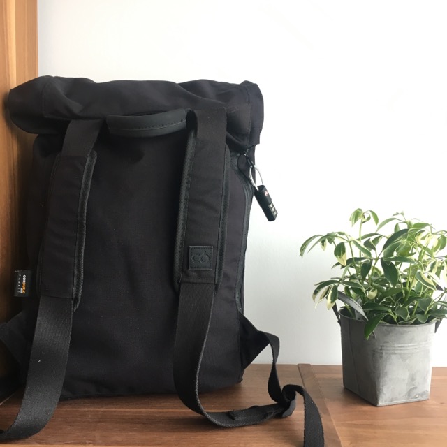 2ヶ月 海外旅行にリュック1つで行く女の荷物を公開するぜ！いしかわゆき ゆぴゆる時間術 発売中