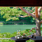 嵐山の一押しカフェ！紅葉を見に行くならカフェのチェックも必須♡GENIC WEB編集部GENICジェニック