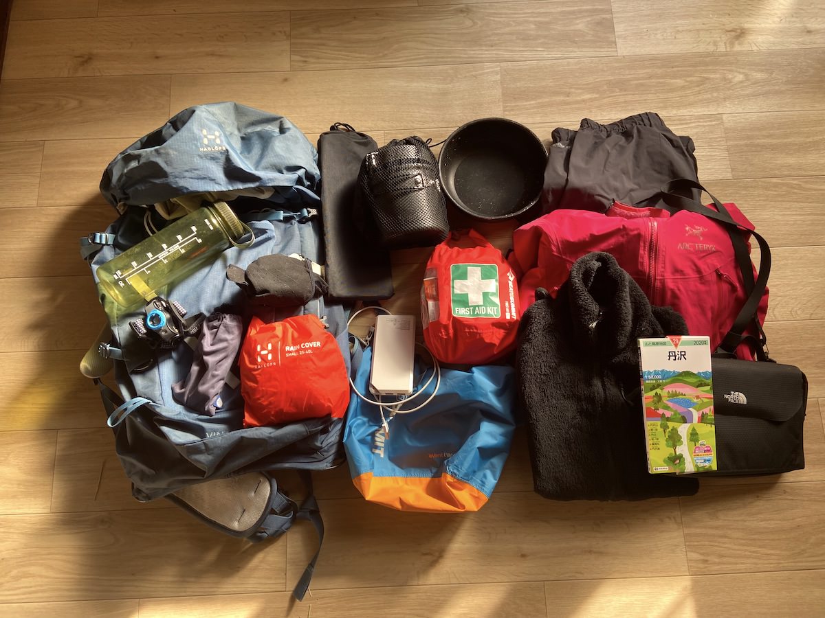 日帰り旅行の持ち物リストはこれ！必需品やあると便利なグッズを簡単チェック！ - ヒントマガジン ハンズネットストア