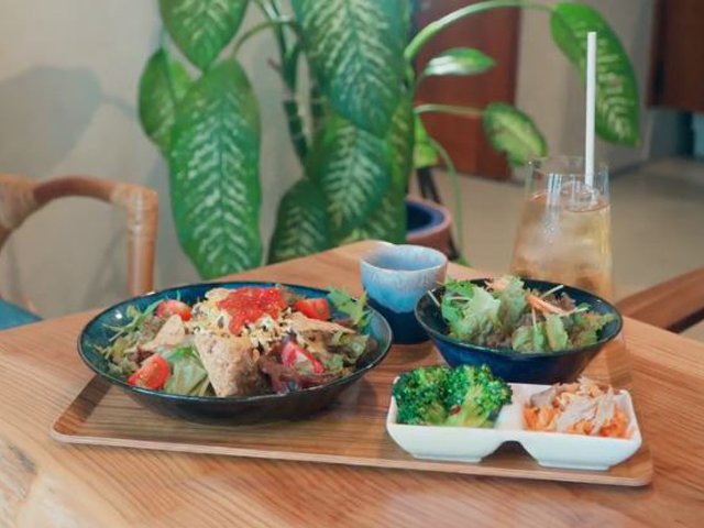 与那覇前浜×BBQ 宮古島市＜MIPAMA ES