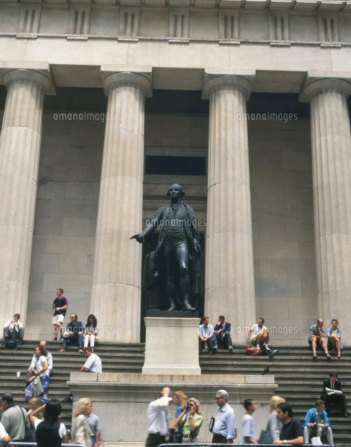 ニューヨーク・ウォールストリートの隠れ観光スポット フェデラルホール - Petite New