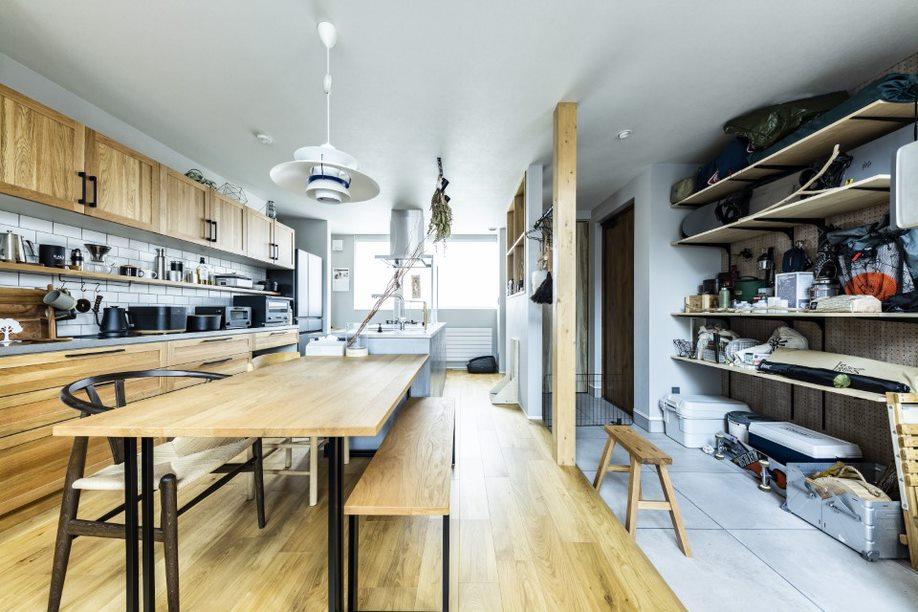 組み立て簡単 キャンプ用品を見せる収納でスッキリさせませんか？キャンプ情報メディア LANTERN – ランタン