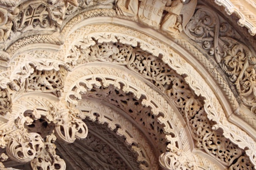 バターリャ修道院ポルトガル 旅行の観光・オプショナルツアー予約 VELTRA