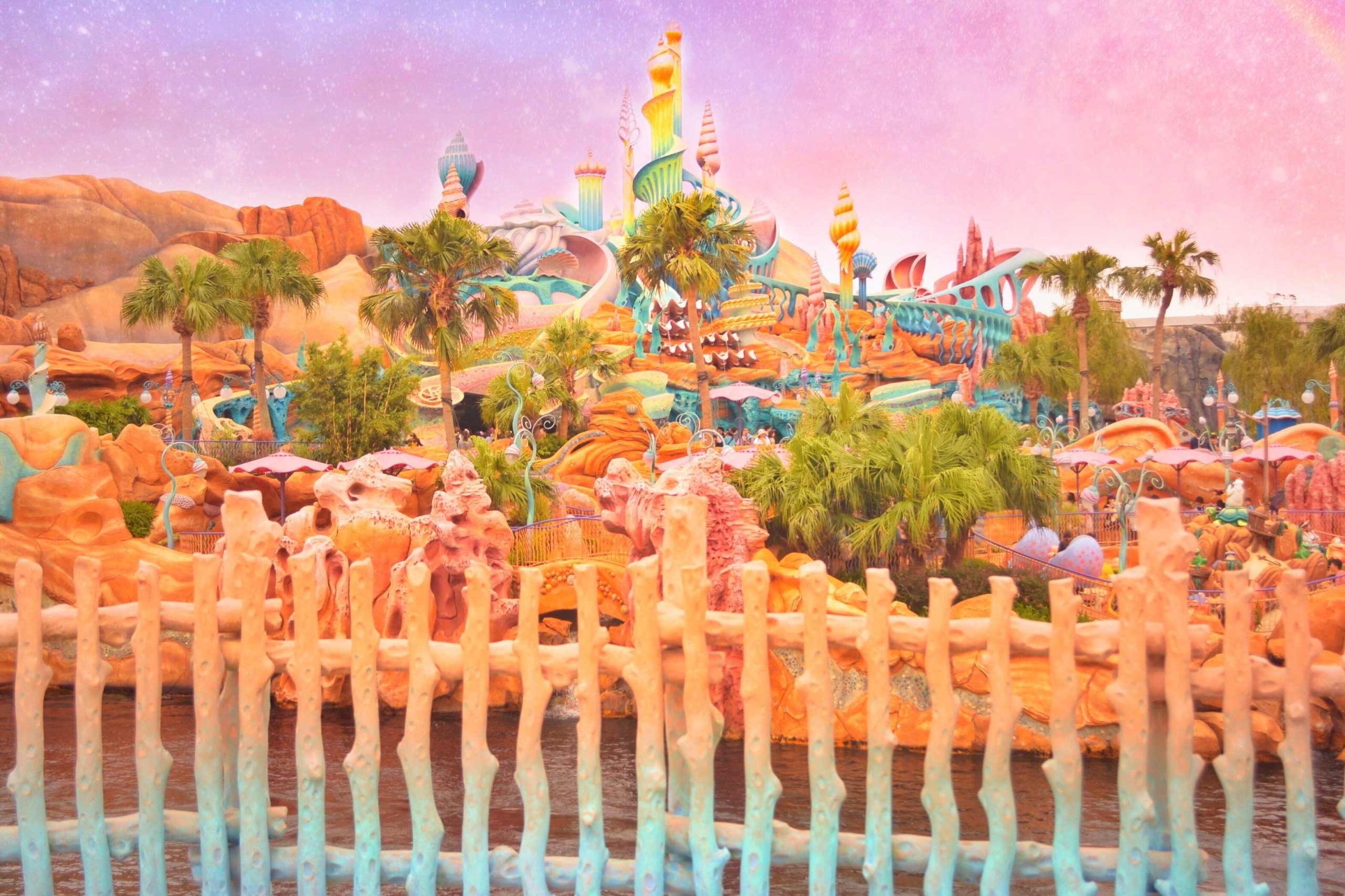 2025 ディズニーランド人気アトラクションランキングTOP15！待ち時間を基準にランキング化