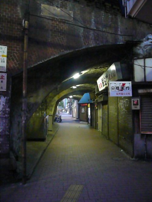 6月下旬開業の「日比谷OKUROJI」、出店する44店舗を発表。銀座コリドー街と並行する300mの高架下商業施設 - トラベル Watch