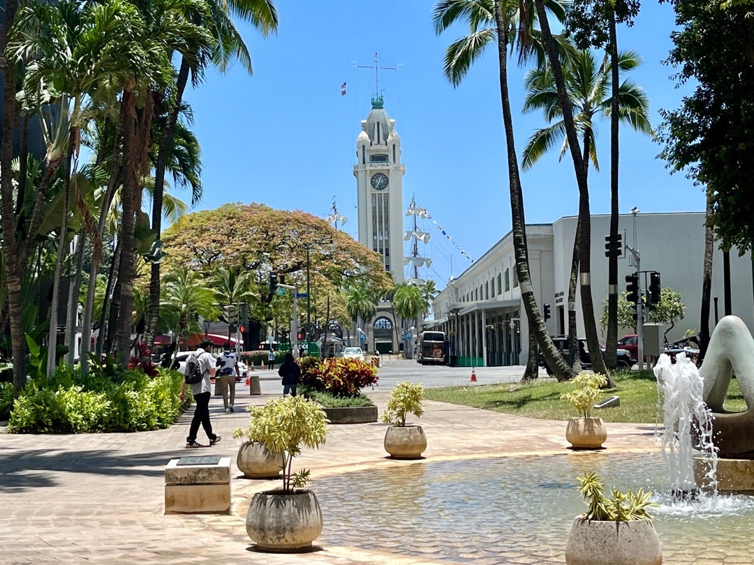 アロハタワーハワイ123ドットコム