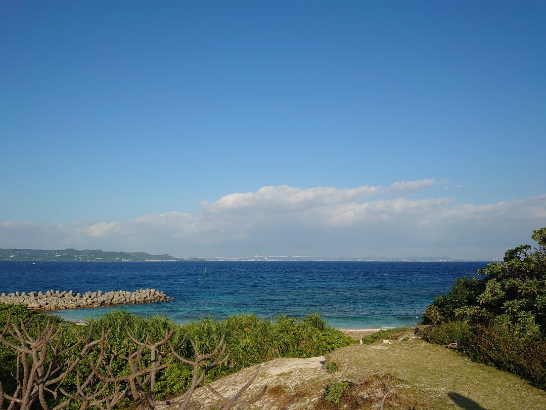 久高島日帰りで行ける神の島！スピリチュアルな魅力とキレイな自然を解説 - 沖縄ブックマークOkinawa Bookmark