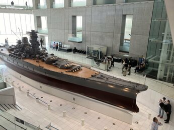 大和の仮展示室開館 ミュージアム休館 呉のビュー・ポート 観測機レプリカ