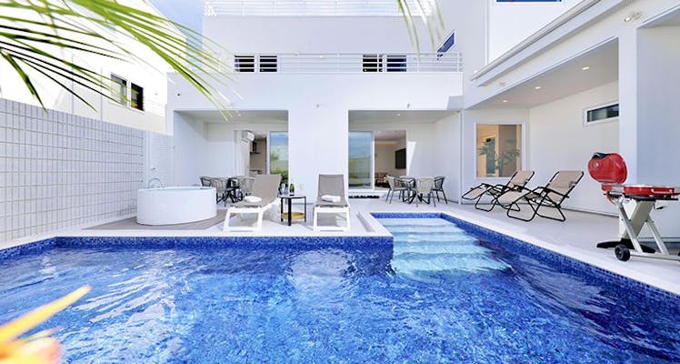 関西でおすすめのプール付きホテル15選子連れ旅行やカップルで行きたい人気ホテルも - Relux Journal