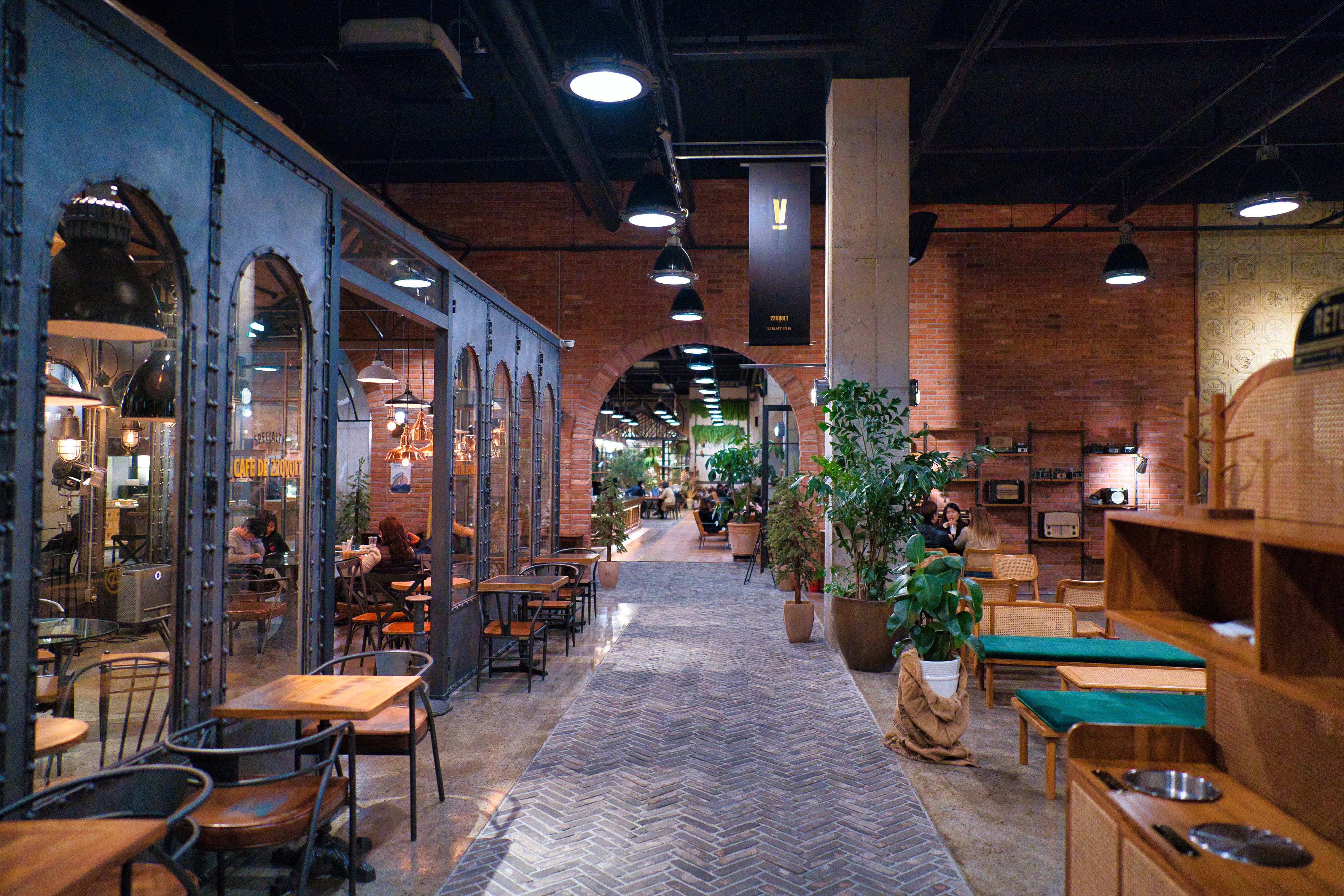 305,092 ヨーロッパ カフェ