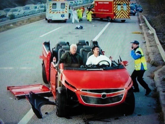 映画『ボン・ボヤージュ』ネタバレ感想と評価レビュー。“家族旅行は大暴走”で絆の再生と成長を描く