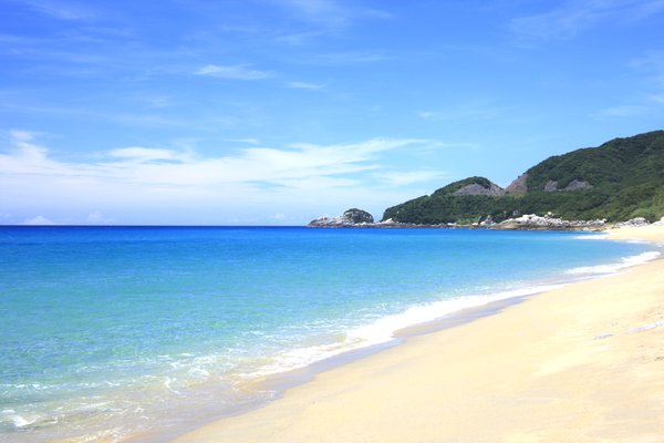 夏の旅行はやっぱり海！おすすめビーチ15選 熊本県天草市の魅力を発信するWebメディアAmakusa colors <!-- –