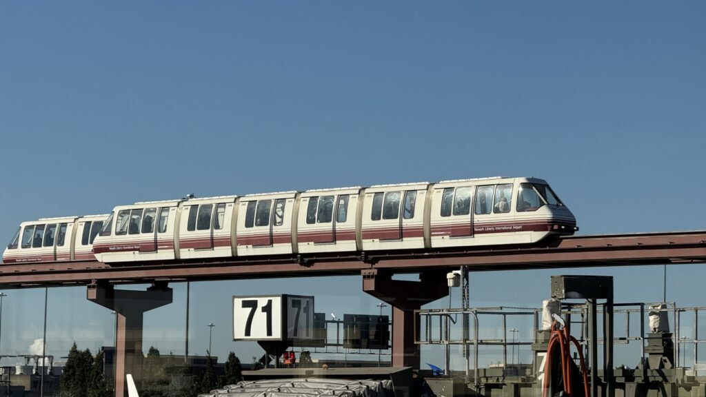 2023.12 ニューアーク・リバティー国際空港Rapi☆Rabi's Spotting