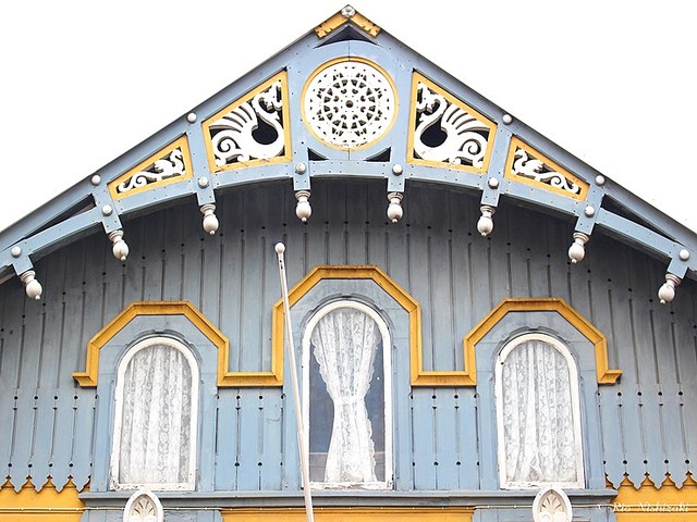 北欧最大級の木造建築の町。フィンランドの世界遺産ラウマRevontulia レヴォントゥリア