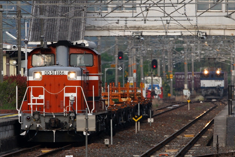 2023年5月 伯備線 DE10工臨 : ローカル無人駅