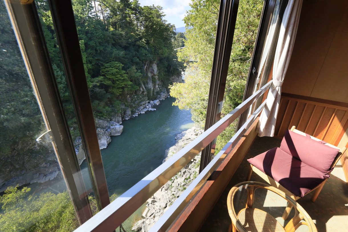 長野県の温泉」マニアが厳選した極上の秘湯13選 - Skima信州-長野県の観光ローカルメディア