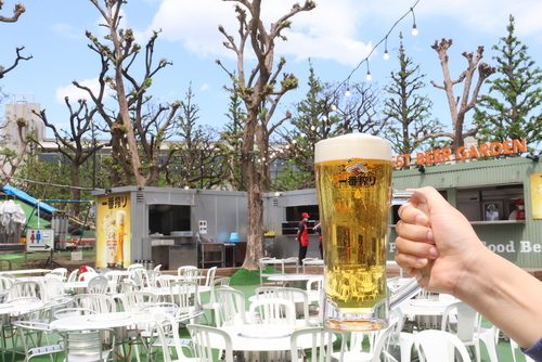 オホーツク氷紋の駅ナイトビアガーデン 北海道 紋別 出ました、ダウンを着ながらのビアガーデン さいこ～～～～～～！○---------------------------------------○