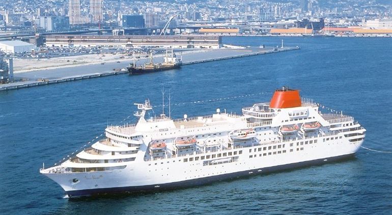 神戸発着ダイヤモンドプリンセス 2025 豪華客船クマリス