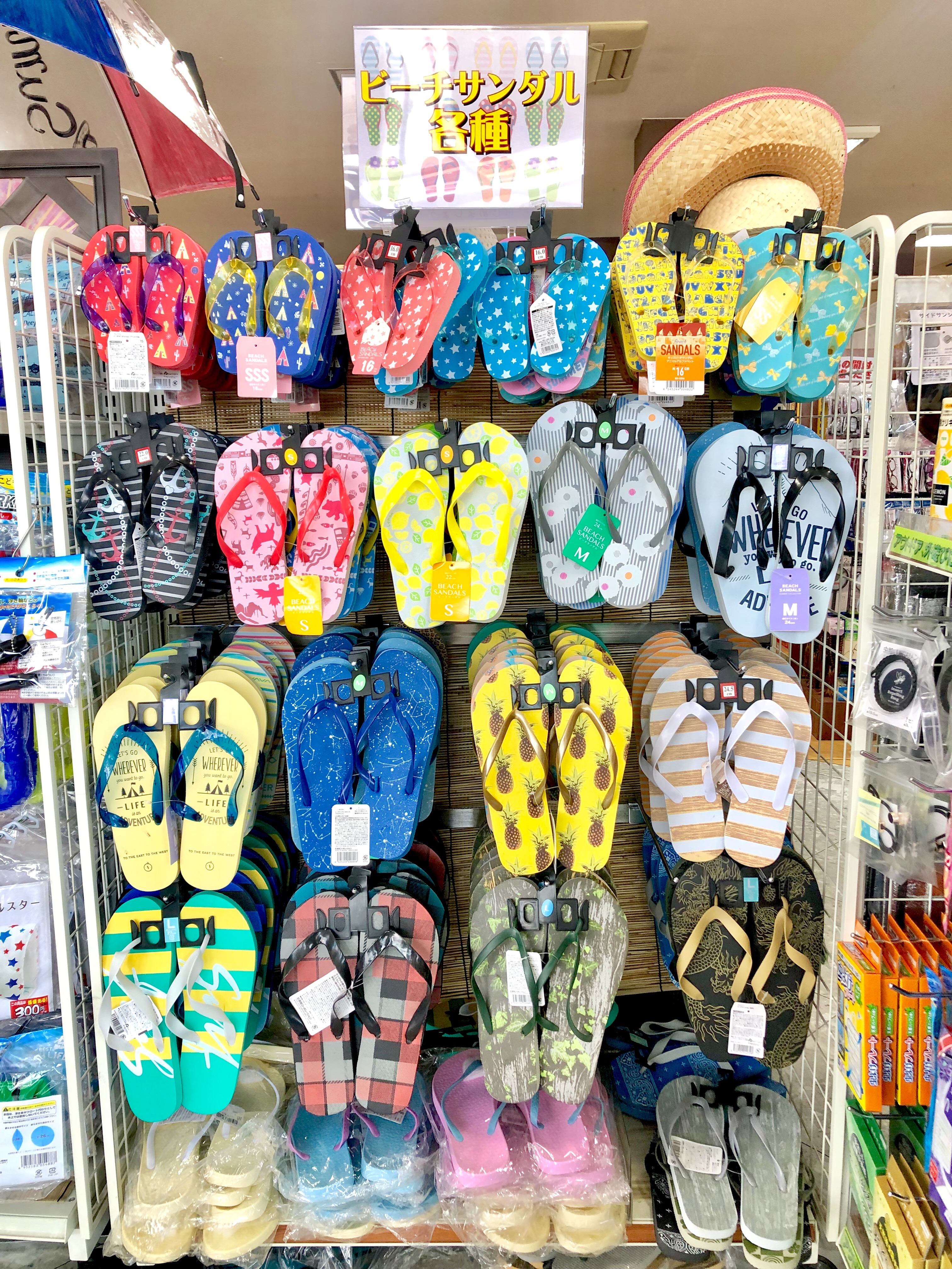 新商品続々！100均の「ビーチサンダル」が種類豊富♡セリア・ダイソー・キャンドゥのビーサンまとめ♡Jocee@最新ニュース