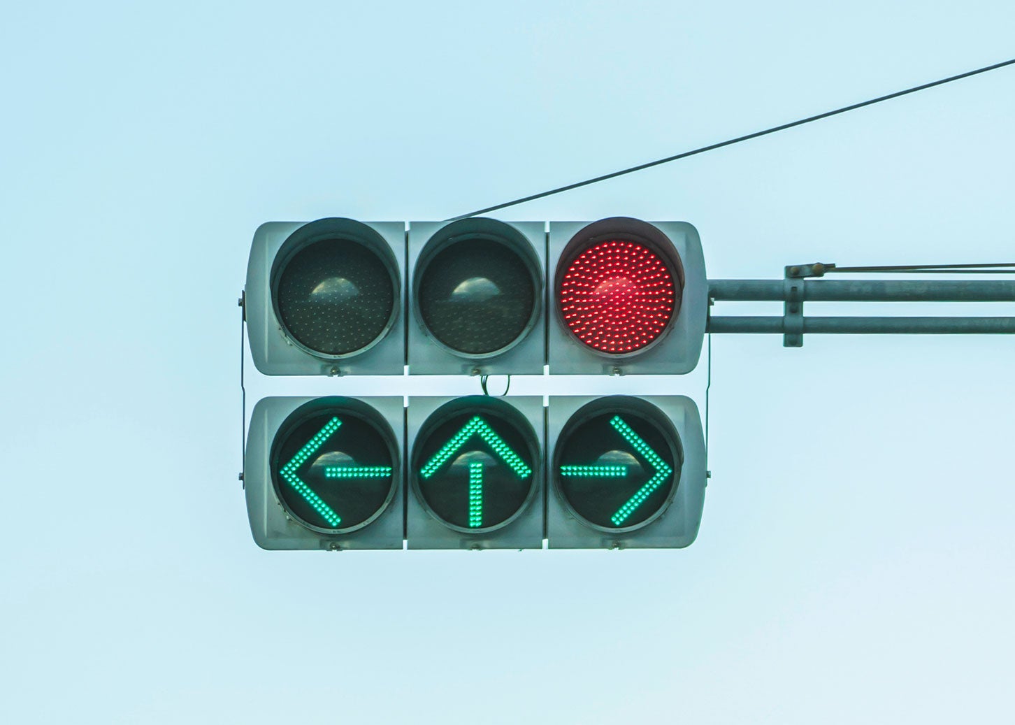 脱ペーパードライバーのために知っておきたい交通ルール ～信号の色々な種類を知ろう『矢印信号・点滅信号・手信号』～愛知ペーパードライバースクール- 名古屋・愛知・岐阜・三重・静岡