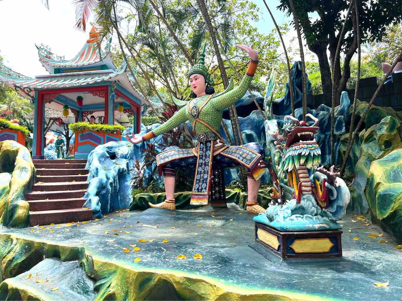 香港・旅の報告 香港のタイガーバームガーデンは今 4: 七つの海の探訪見聞録