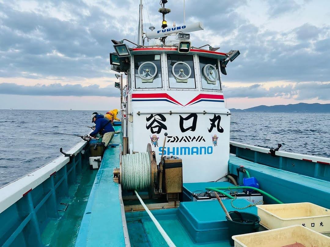 おかんの味 釣小屋