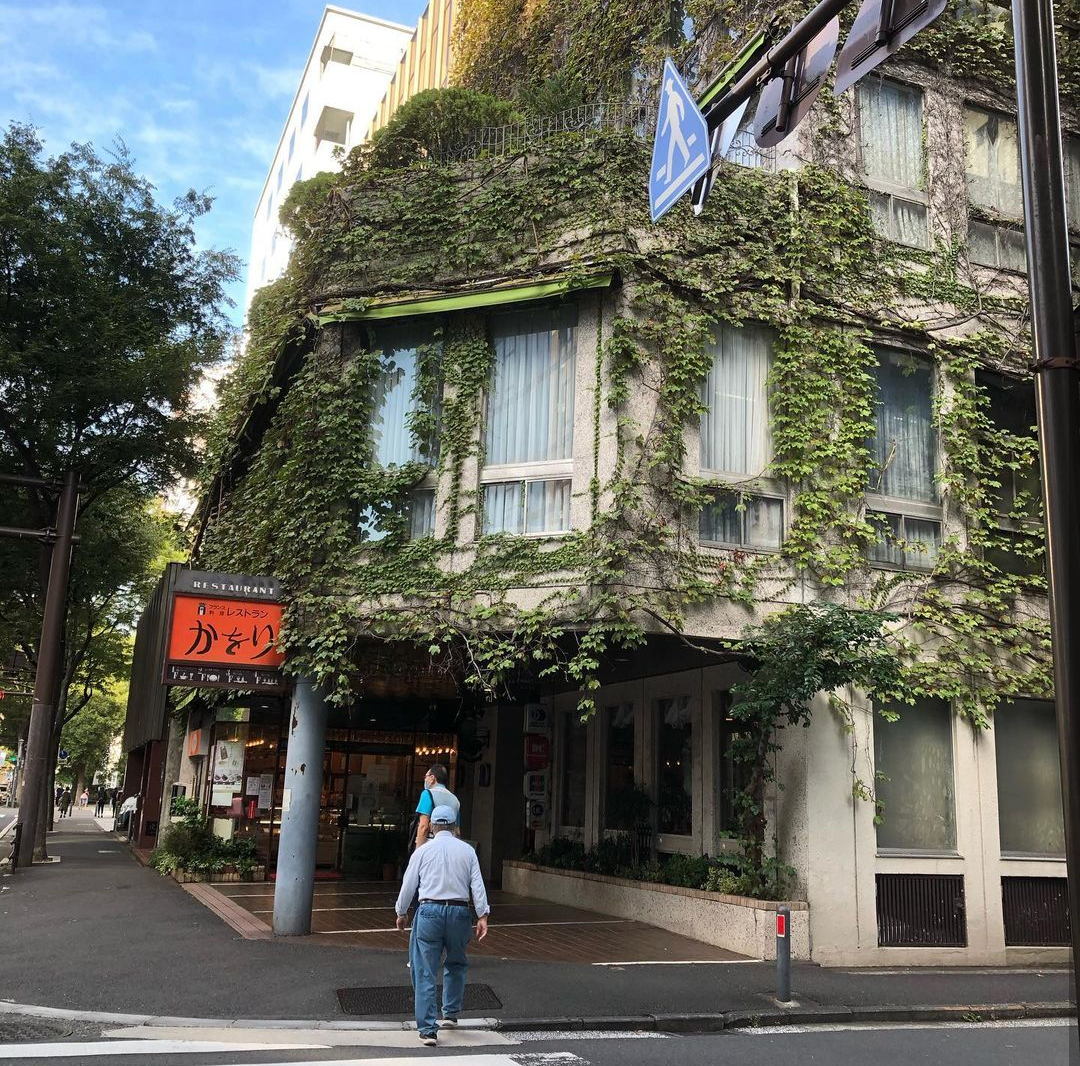 レトロな空間に心癒される。横浜駅西口で
