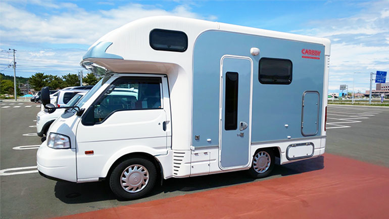 キャンピングカーレンタルMARUOU大阪の格安レンタルキャンピングカー マルオウ