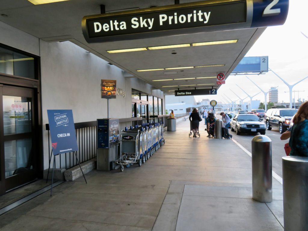 タコマ空港でのフリーＷＩＦＩ』by bbnさんシアトルのWi-Fiスポットに関するクチコミ フォートラベル アメリカ