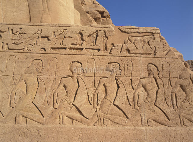 アブシンベル神殿北面のレリーフの写真素材FYI03266019ストックフォトの Qlean Market キュリンマーケット