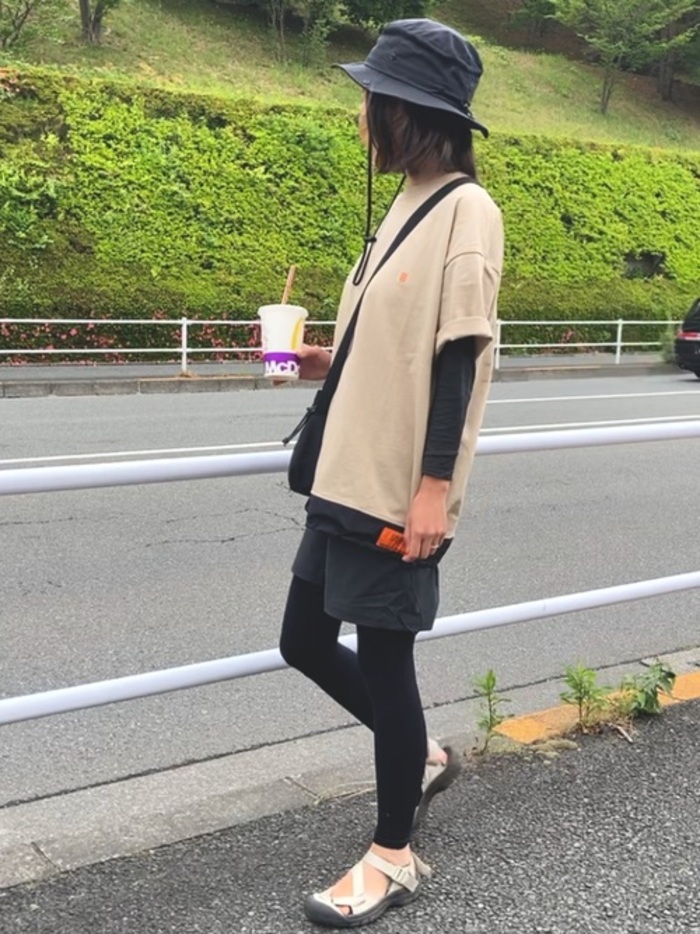 バーベキューの服装はコレで失敗なし！春夏秋冬の季節別コーデCAMP HACK キャンプハック