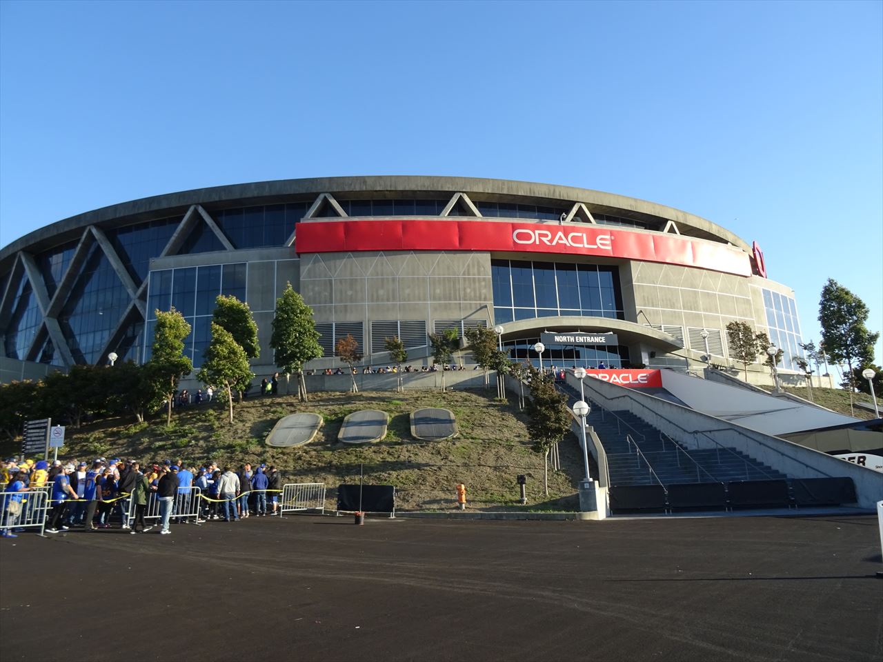 オークランド・アリーナ ゴールデンステイト・ウォリアーズ1971-2019- NBA観戦ガイド