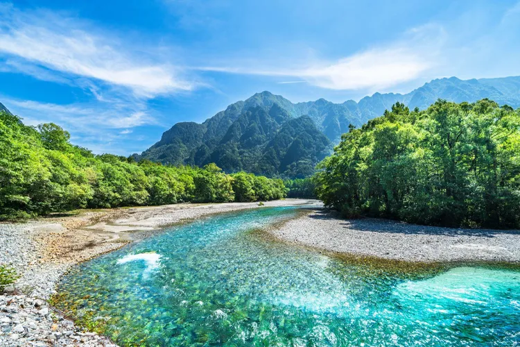 長野・上高地の人気観光スポットおすすめ12選！自然が織りなす絶景は必見！RETRIP リトリップ