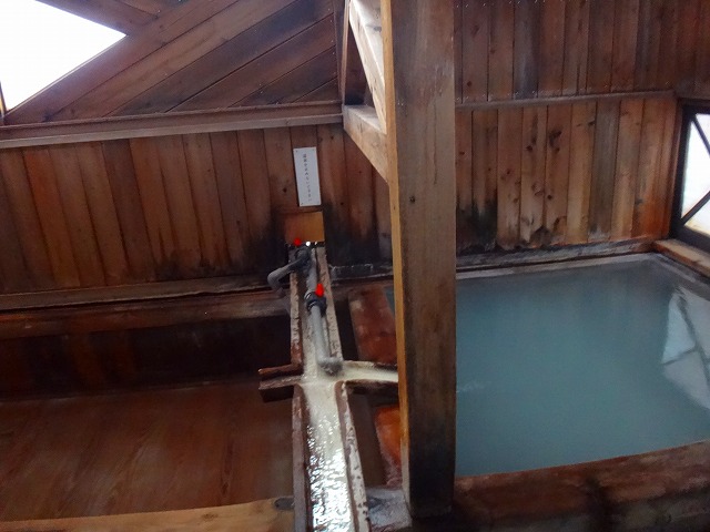 草津温泉 白旗の湯「恋の病以外治せない病はない」と謳われた日本の名湯WinterAloha ウィンターアロハ