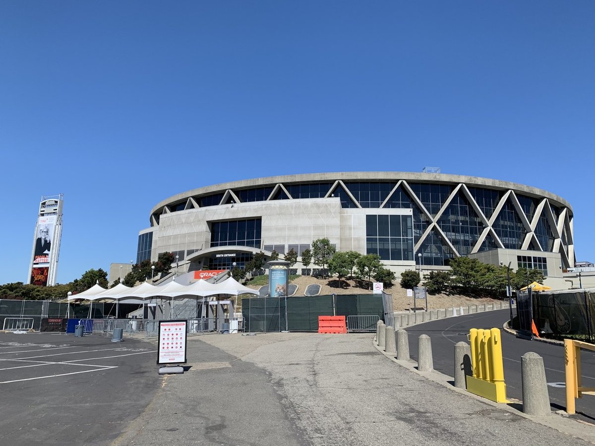 オークランド・アスレチックス ホーム球場の様子、グルメ、アクセス方法をご紹介Ballpark Journey