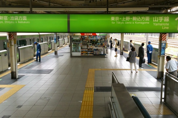 ＪＲ東京駅 山手線・京浜東北線ホームの階段・エスカレーター・エレベーターに近い降車位置情報