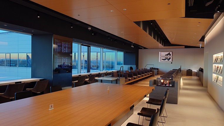 プライオリティパス 羽田空港T2国際線「Power Lounge Premium」体験レポMoe旅ブログ