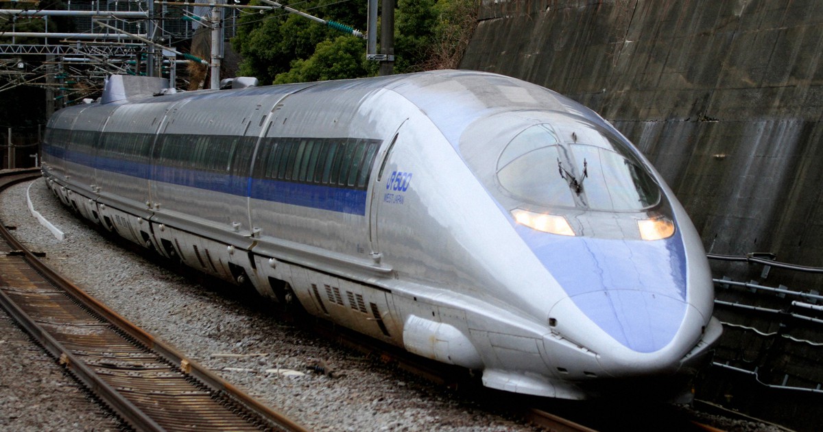 新幹線の客席のドアって全部開けたら繋がっているのだろうか？” “コロナ禍の人のいない新幹線が懐かしい。また観たい、撮りたい！”突然ですが皆さま、そう思ったことはないでしょうか？ 長野新幹線車両センターでは6月1日 土 に、1年半ぶりとなる有料撮影会