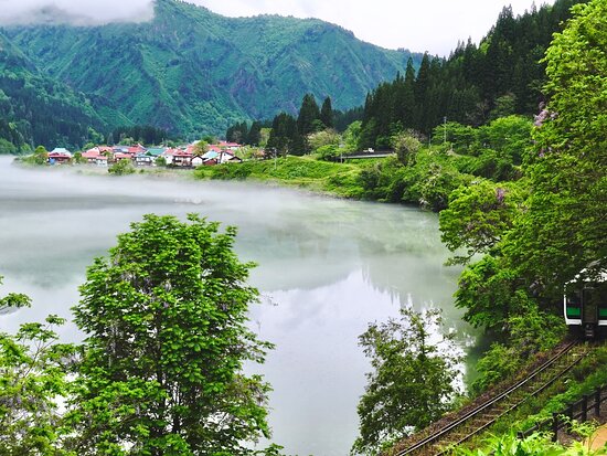 尻吹峠から見る秘境 大志集落の絶景ビュースポットまとめ アクセス