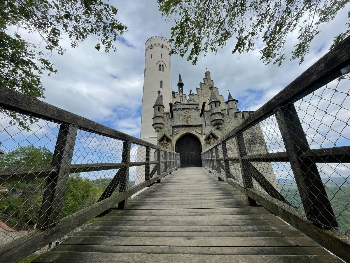 リヒテンシュタイン公国 いつかは行きたいベストスポット 5選 遺跡・歴史的建造物編Travel