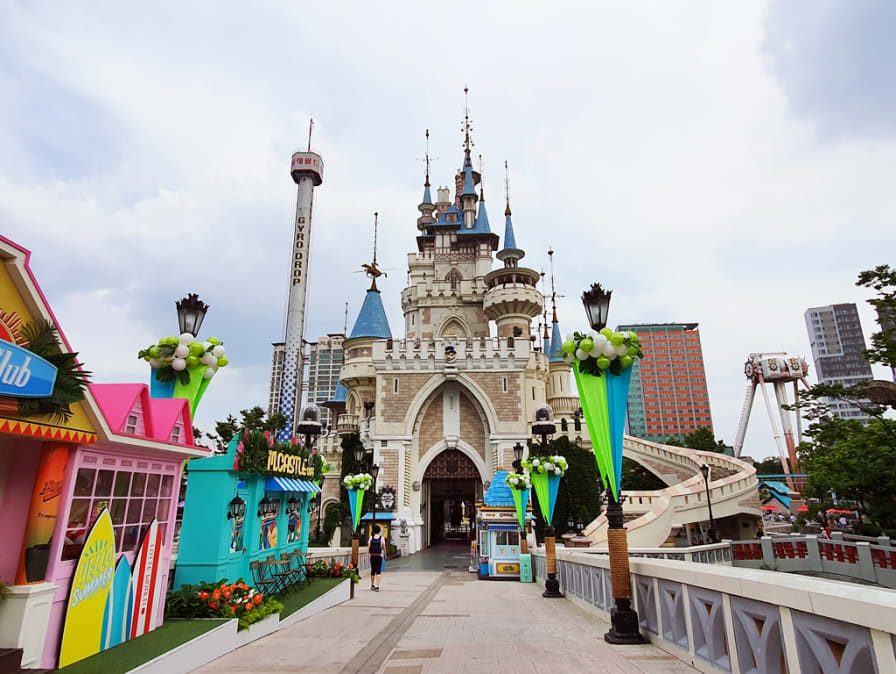 ロッテワールド 韓国・ソウルウシオウシオライティング 製品サイト製品サイト