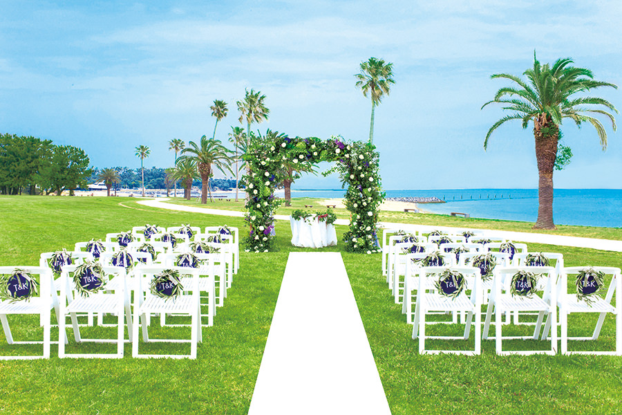 神奈川県の潮風を感じる海の見えるチャペル４選DRESSY 公式 ウェディングドレス・ファッション・エンタメニュース