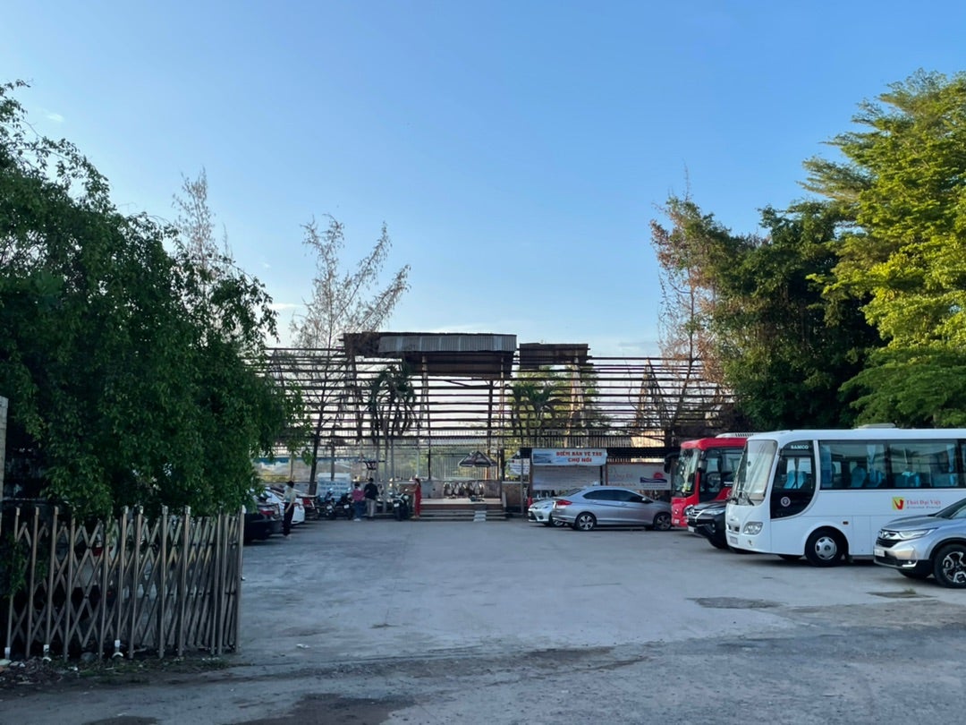 ボートで巡るベトナムの象徴的な水上マーケット7選