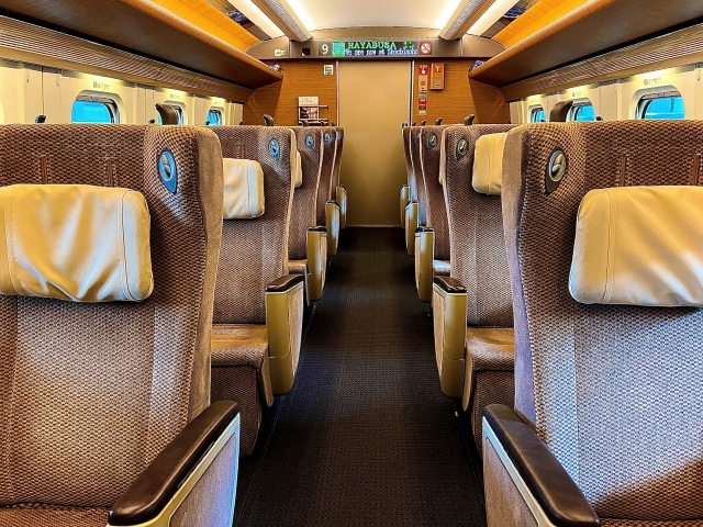 新幹線はやぶさ」おすすめは何号車のどの座席？目的別に徹底解説みけねこ旅情報