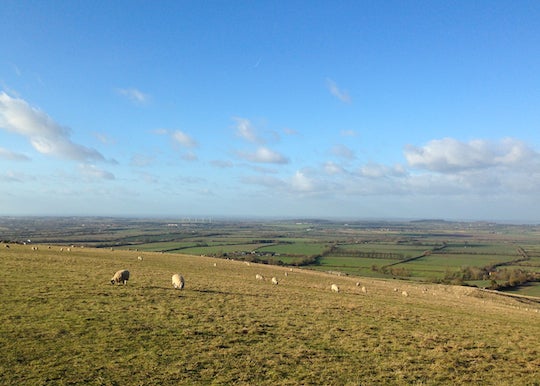 湖に浮かぶ半島のカントリーハウスBRITISH MADE