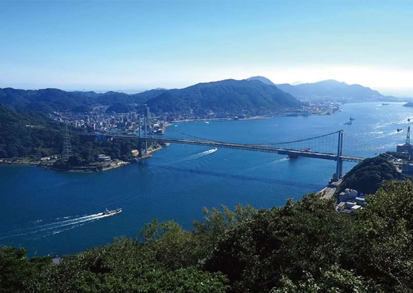 人の思い受け止める橋 関門海峡 山口県下関市、北九州市: 読売新聞