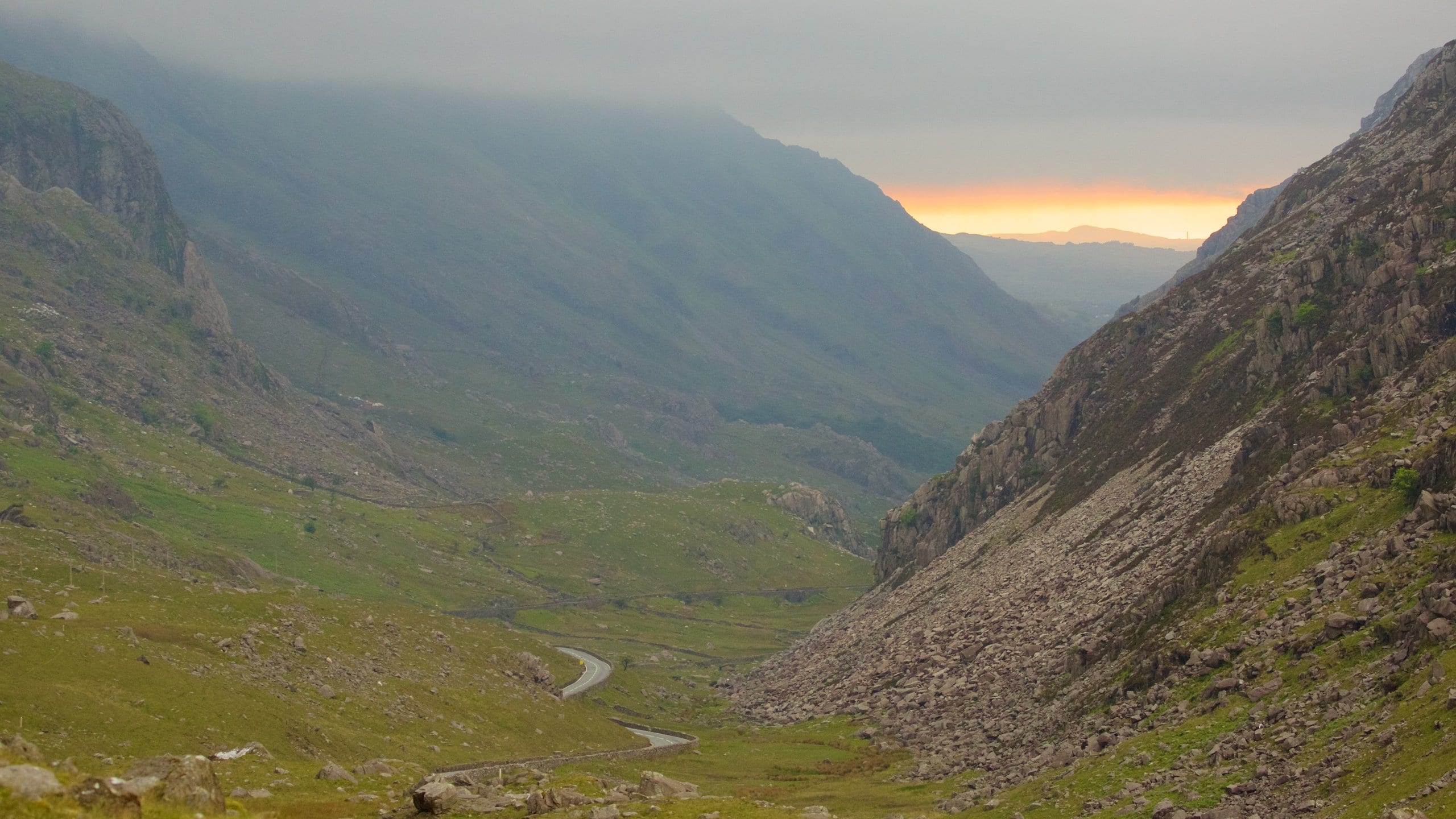 スノードニア ウェールズ最高峰にある登山鉄道ロンドン生活はじめました